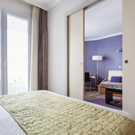 Lilas Parc 1 - Paris La Defense דירה