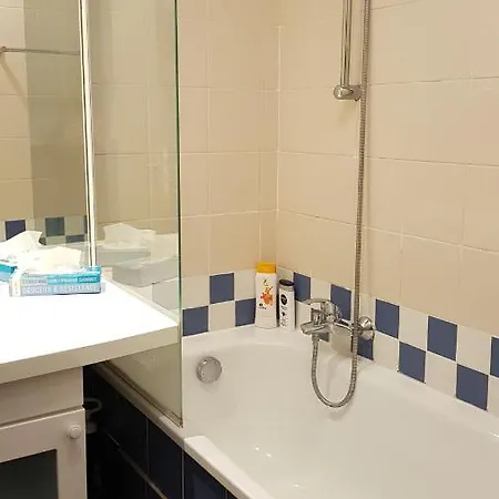 Lilas Parc 1 - Paris La Defense Apartment *